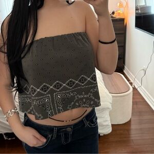 Women's Strapless bandana Top